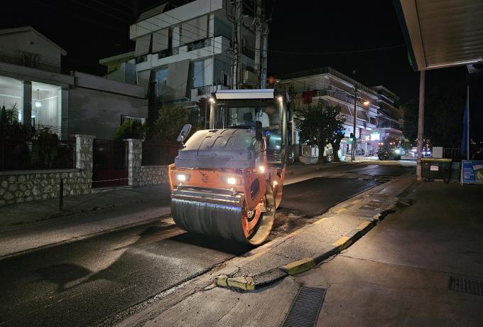 Επιδιόρθωση οδοστρώματος επί της λεωφόρου Ηρακλείου 